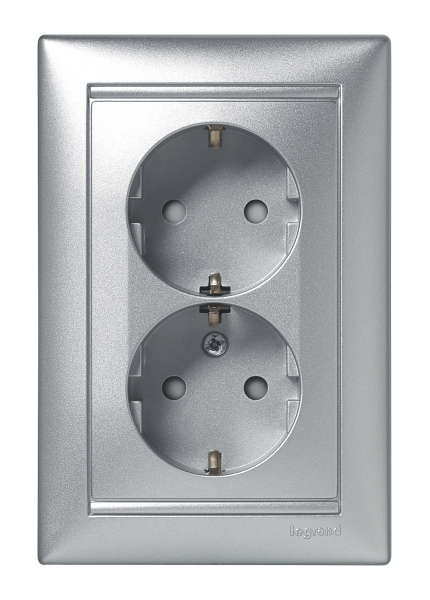 Valena Розетка 2х(2К+З) 16А 250В~ нем.стд. , алюм.